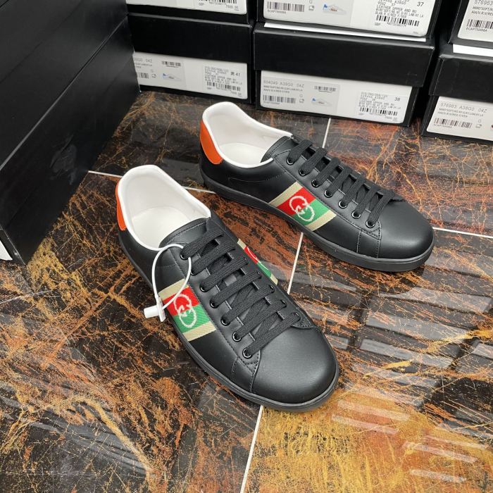 Gucci 011 Casual shoes XM082 02
