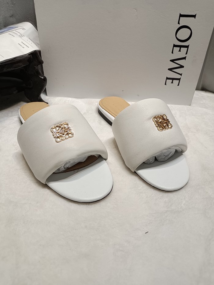 LOEWE shoes 003 XM032