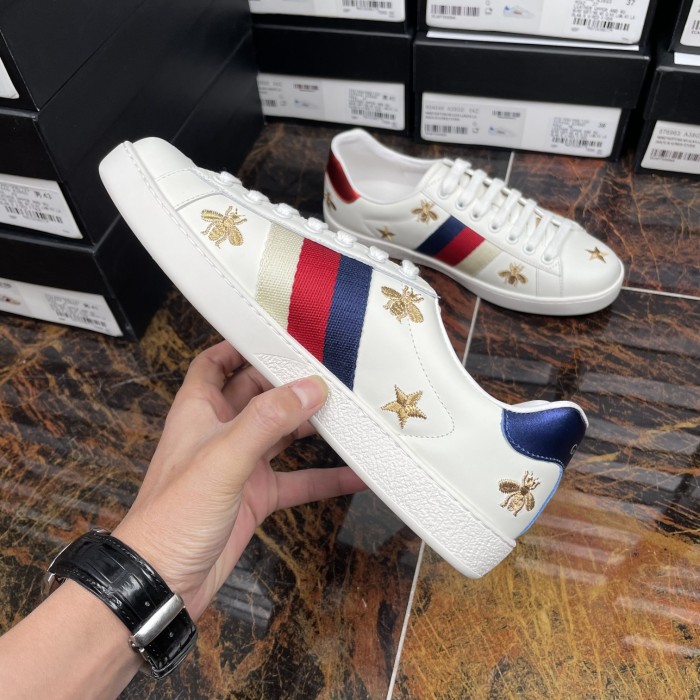 Gucci 011 Casual shoes XM082 01