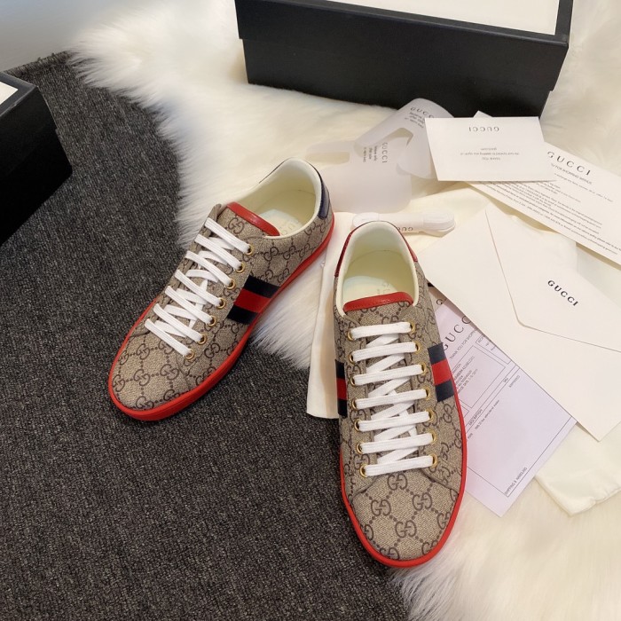 Gucci 012 Casual shoes XM082