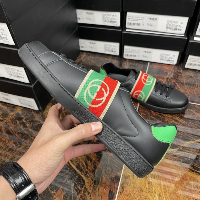 Gucci 011 Casual shoes XM082 02