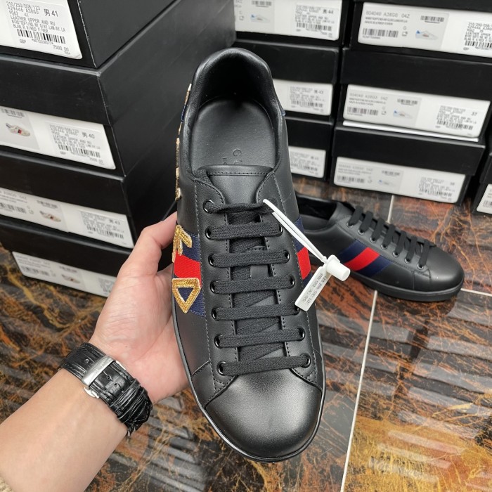 Gucci 011 Casual shoes XM082 02
