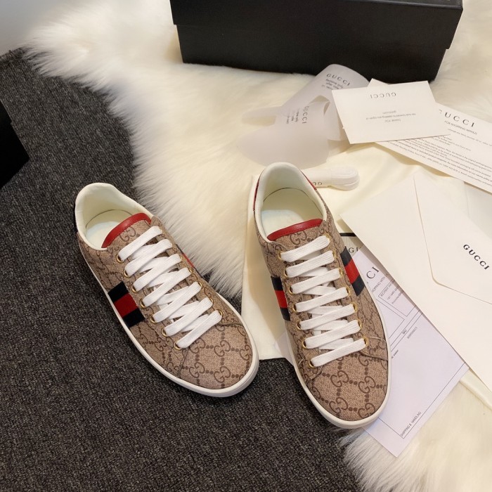 Gucci 012 Casual shoes XM082