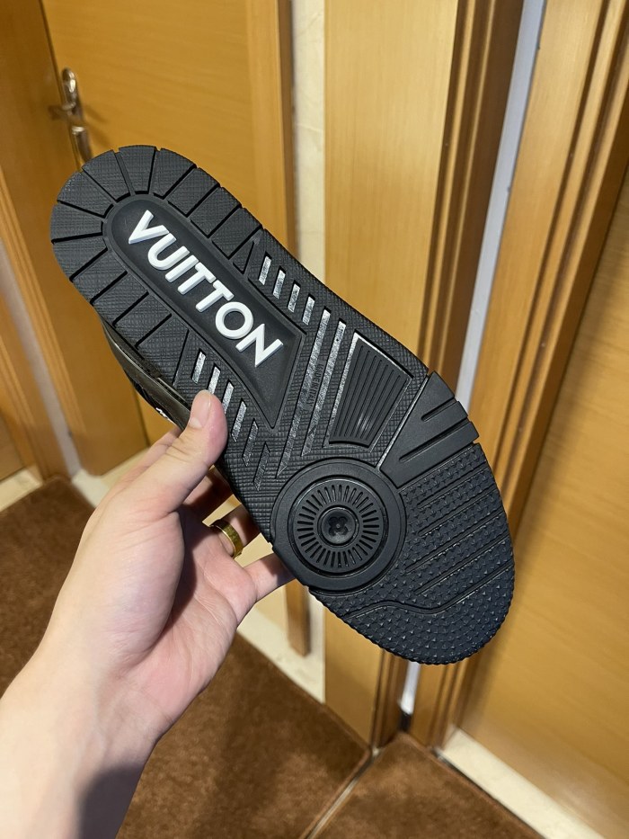 LV 016 Casual shoes XM024
