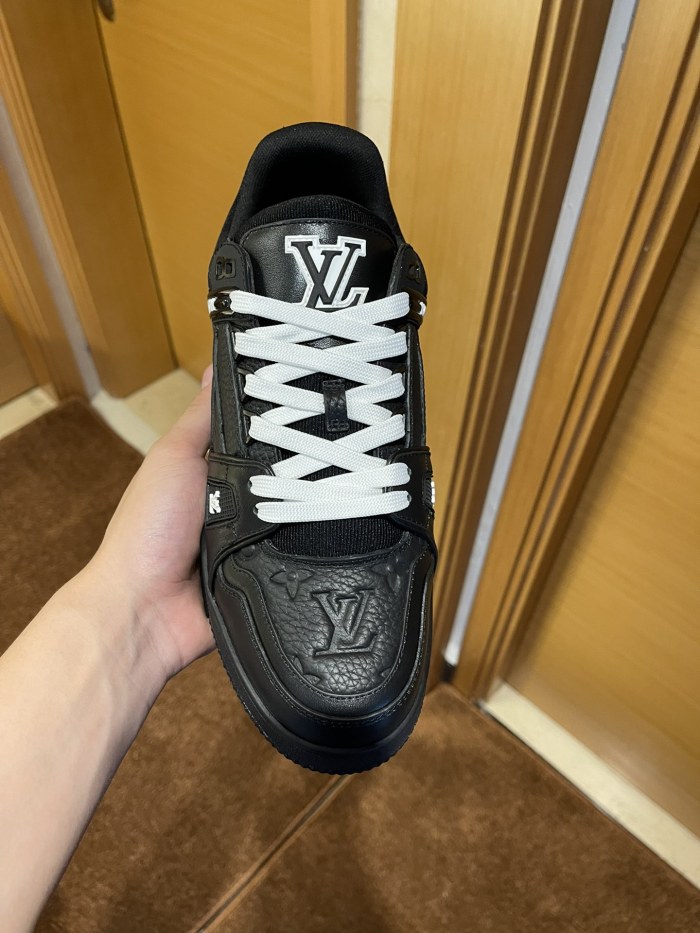 LV 016 Casual shoes XM024