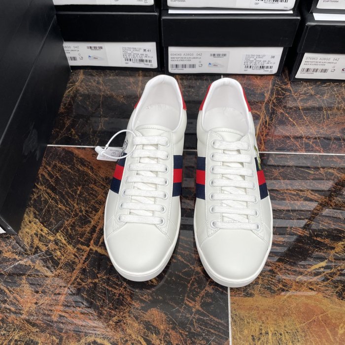 Gucci 011 Casual shoes XM082 01