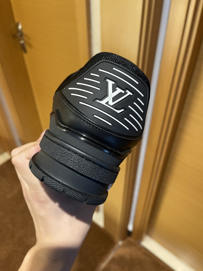 LV 016 Casual shoes XM024