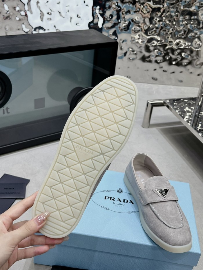 Prada shoes 042 XM092