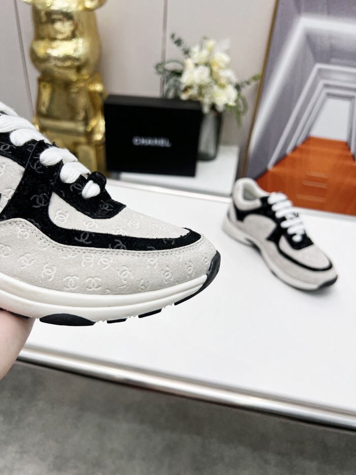 Chanel 010 Casual shoes XM062