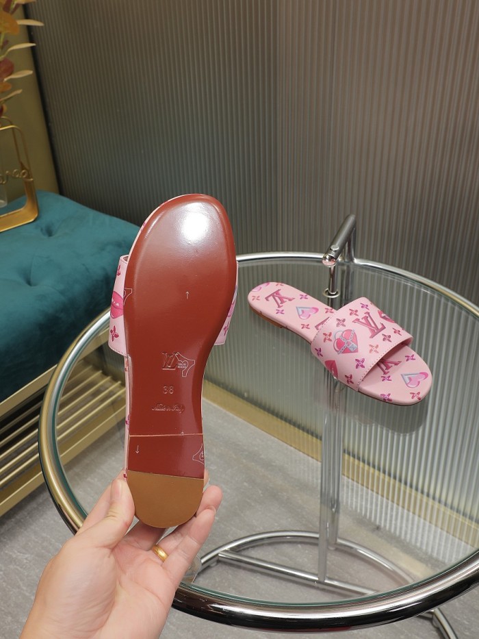 LV shoes 004 XM081 02