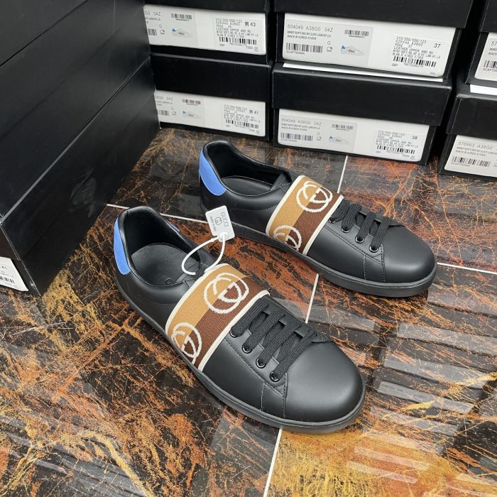 Gucci 011 Casual shoes XM082 02