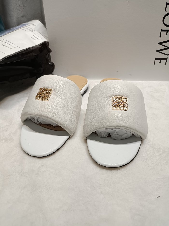 LOEWE shoes 003 XM032