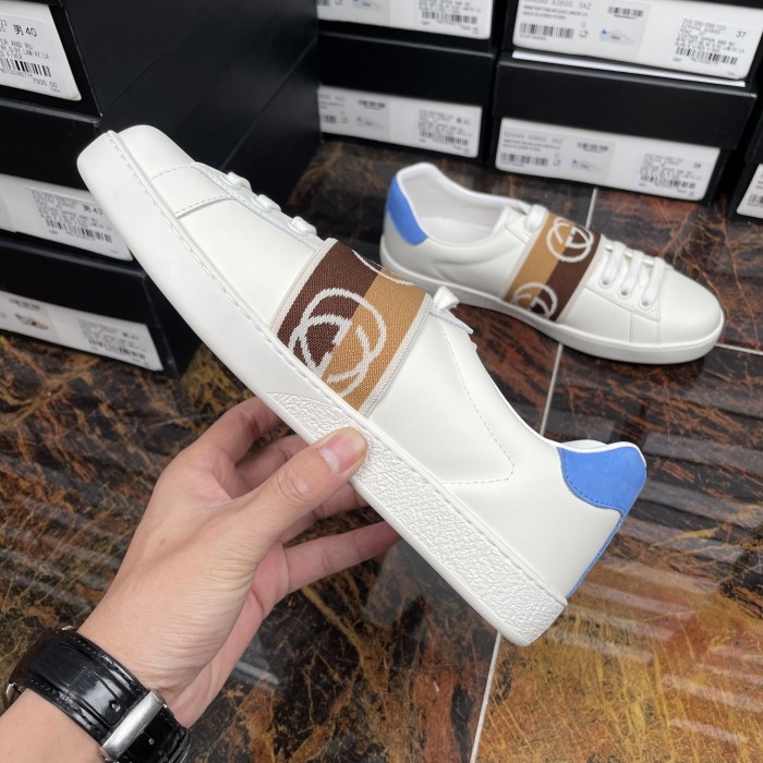 Gucci 011 Casual shoes XM082 01