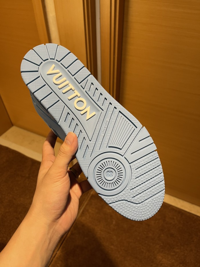 LV 016 Casual shoes XM024