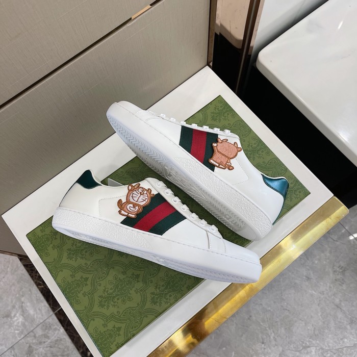 Gucci 009 Casual shoes XM082