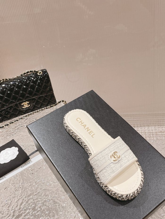 Chanel shoes 015 XM042