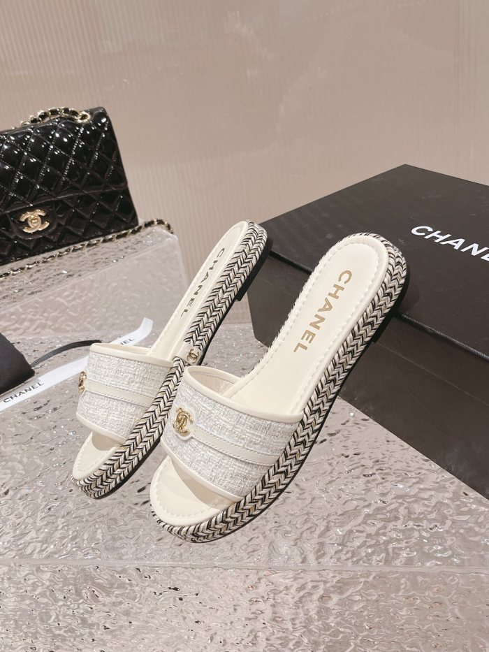 Chanel shoes 015 XM042