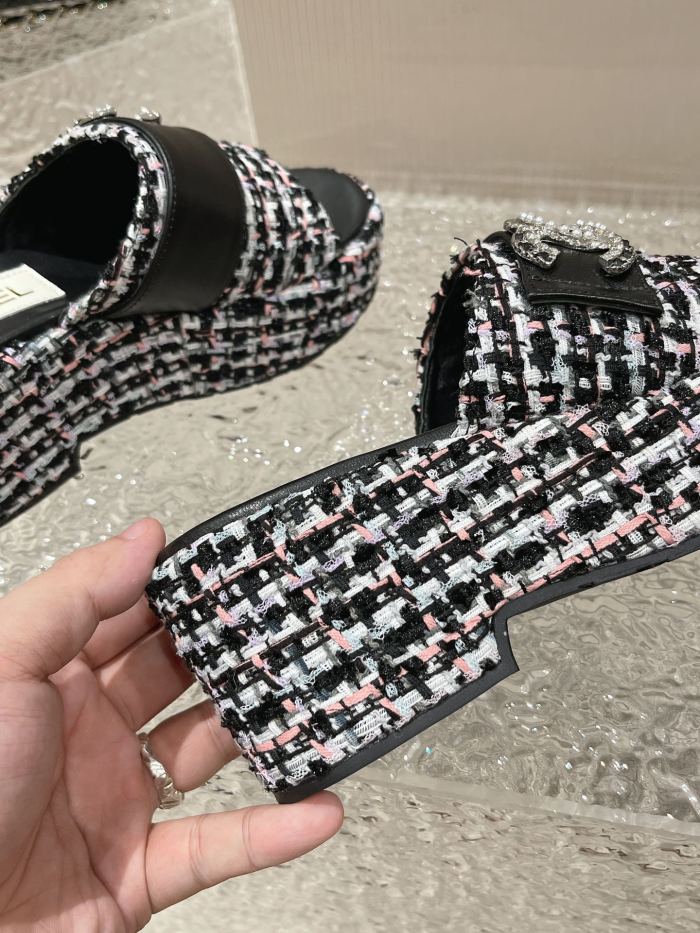 Chanel shoes 017 XM072