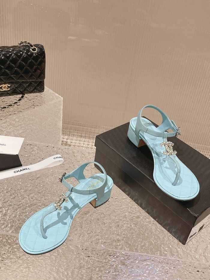 Chanel shoes 019 XM062