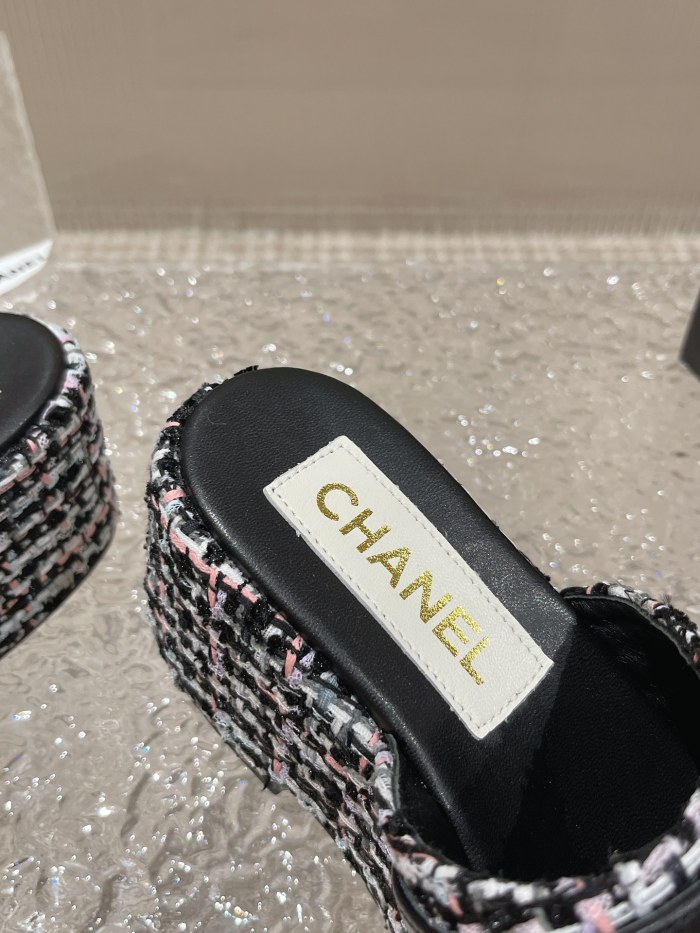 Chanel shoes 017 XM072