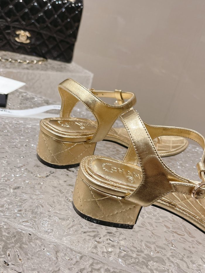 Chanel shoes 021 XM062