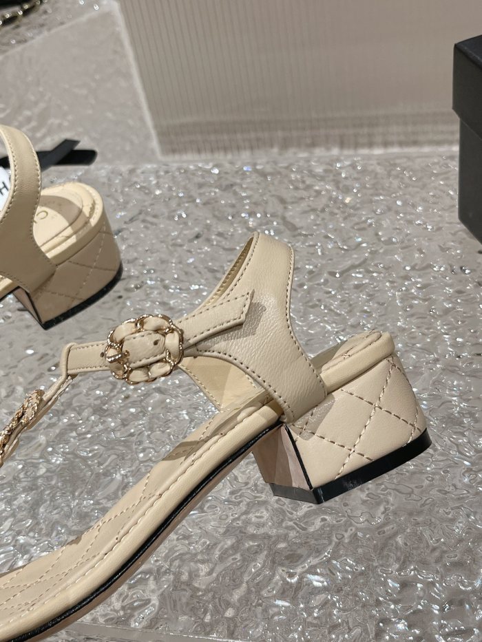 Chanel shoes 019 XM062