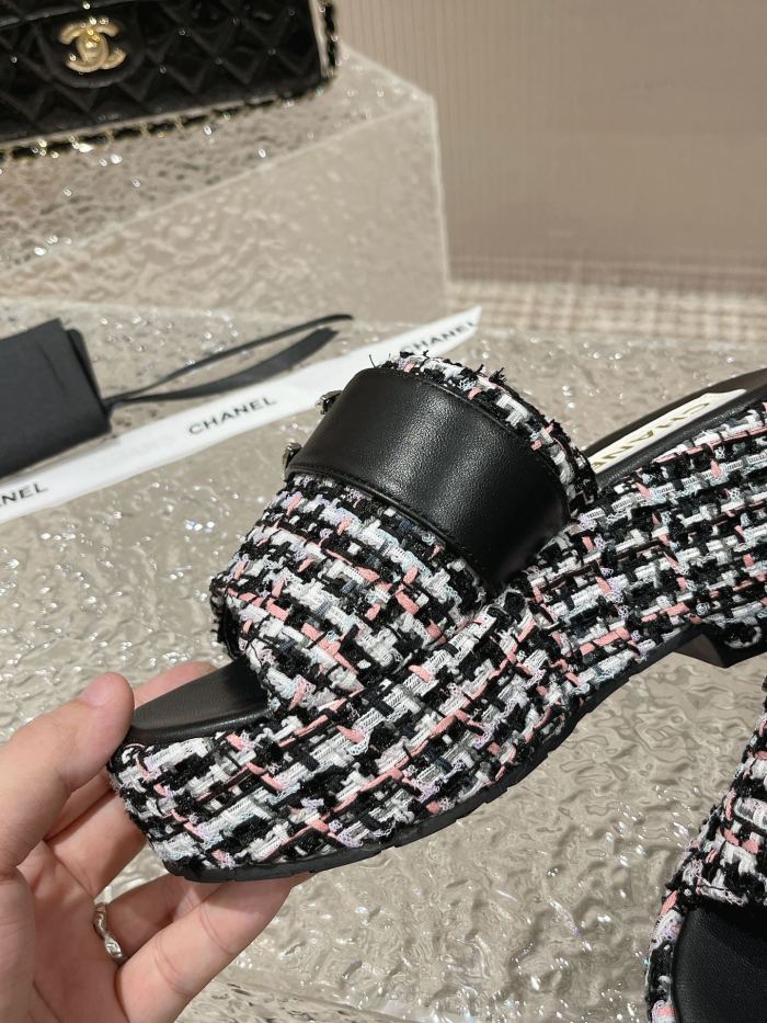 Chanel shoes 017 XM072