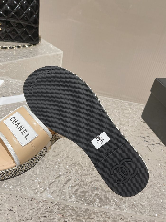 Chanel shoes 016 XM042