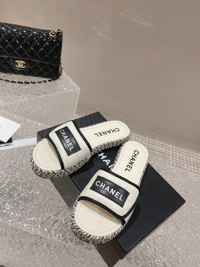 Chanel shoes 016 XM042