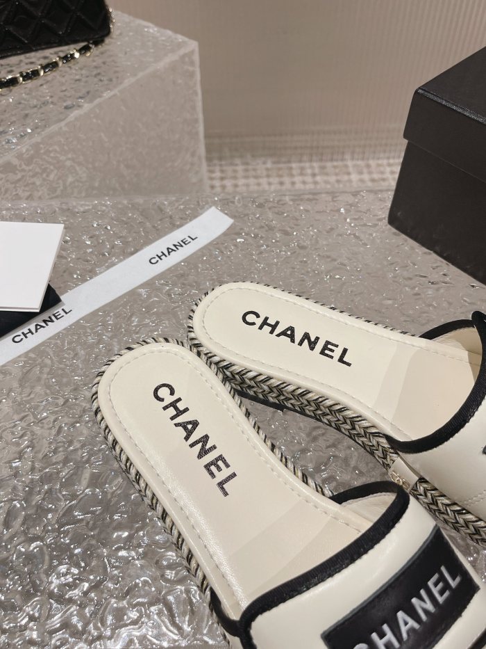 Chanel shoes 016 XM042