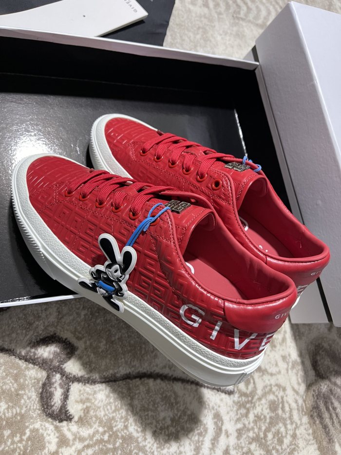 GIVENCHY 012 Casual shoes XM033