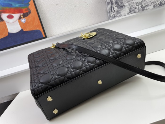 Large Lady Dior Bag LM081 32cm