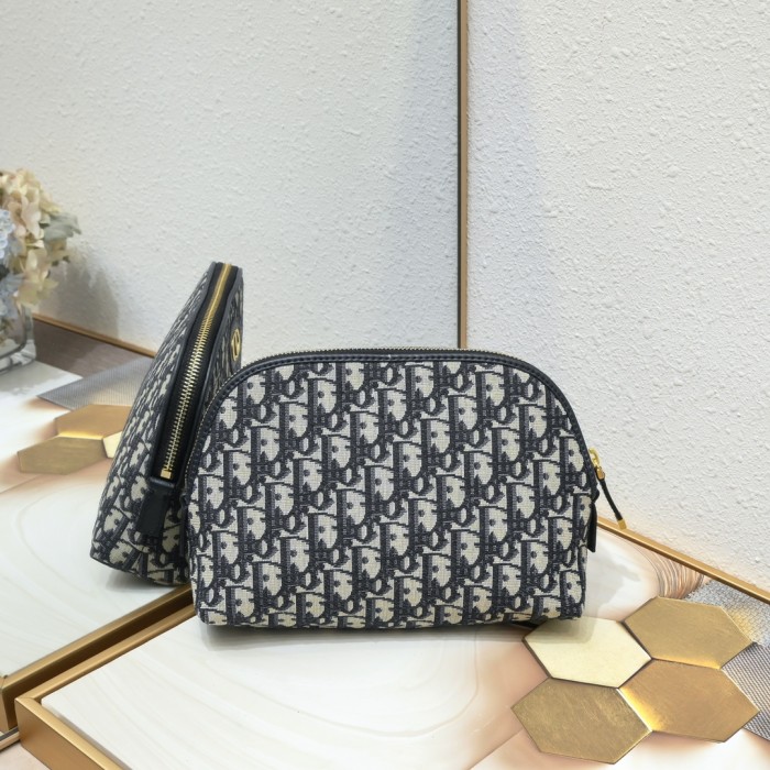 DIOR 30 MONTAIGNE Cosmetic bag LM031 23cm