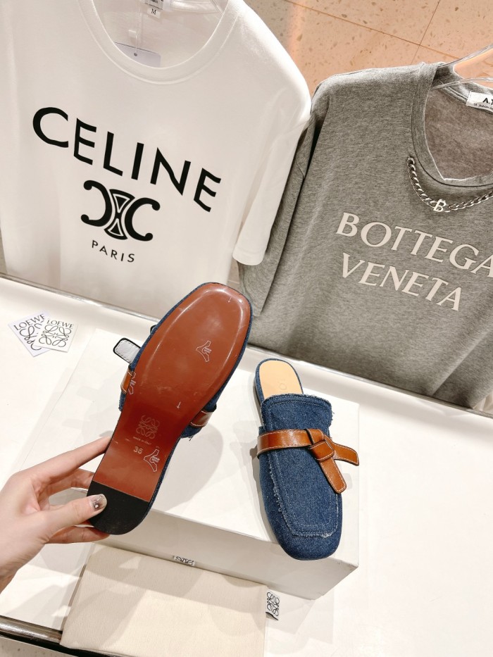 LOEWE shoes 014 XM542
