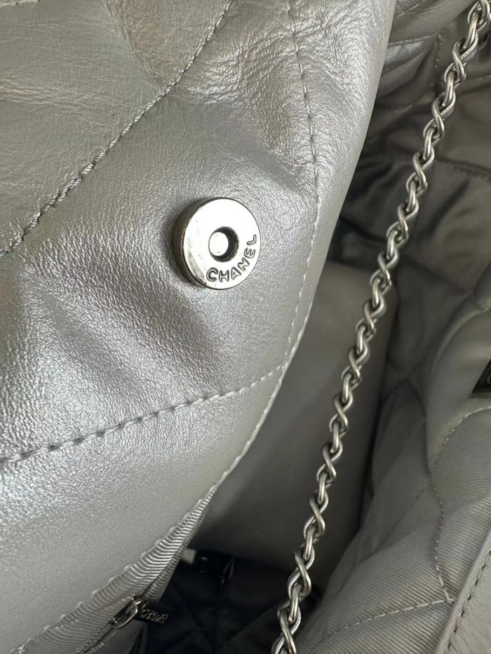 Chanel 23S bag 8801large LM091 39cm