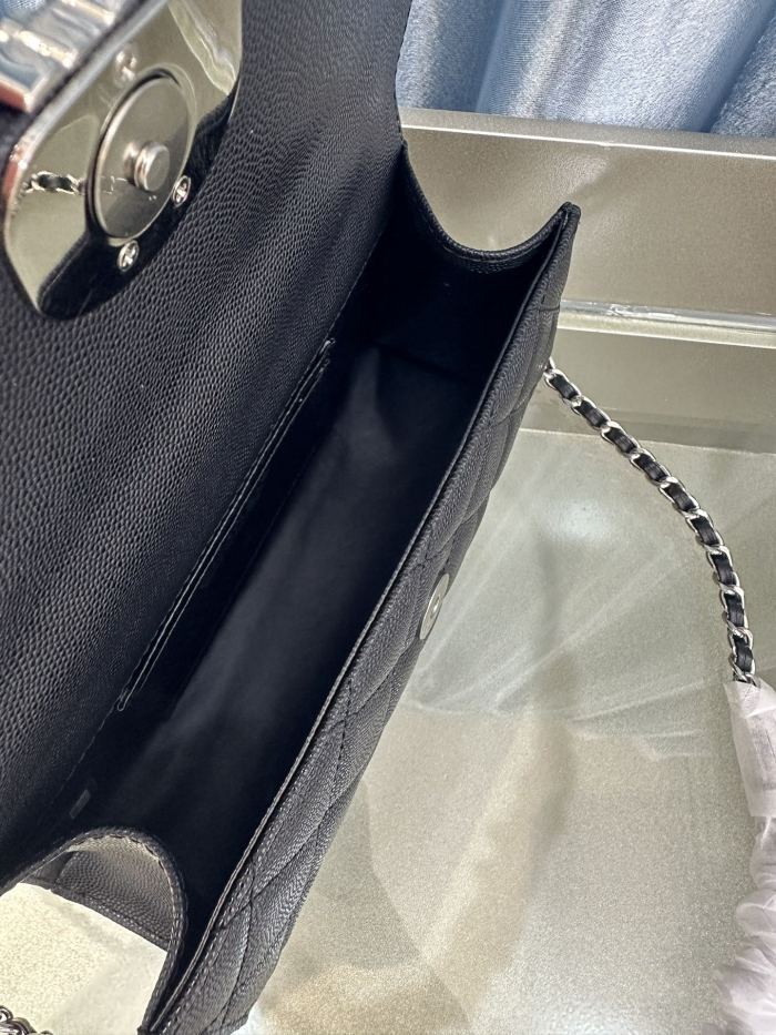 Chanel 23P bag 6630 LM051 23cm