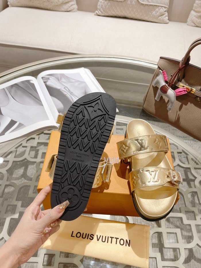 LV shoes 008 XM071