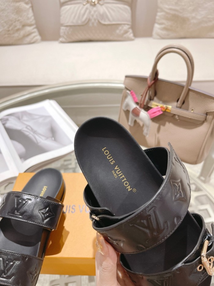 LV shoes 008 XM071