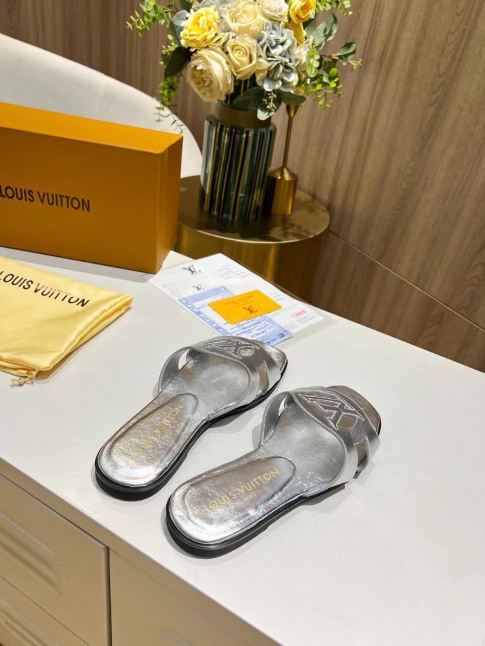 LV shoes 010 XM502