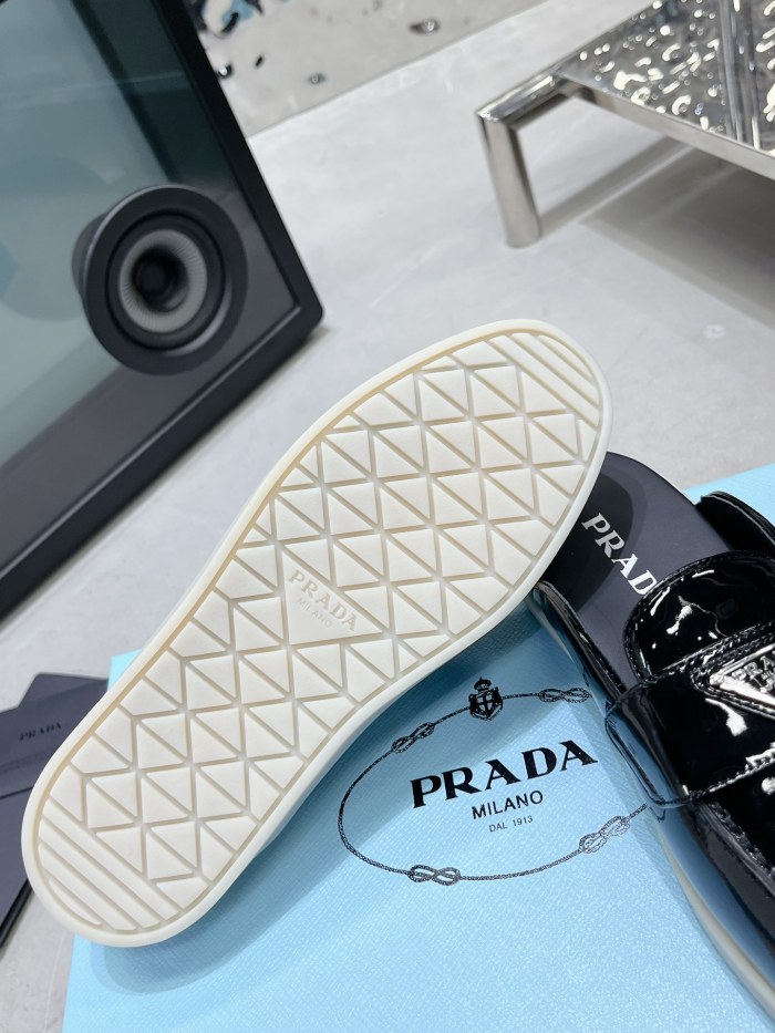 Prada shoes 049 XM062