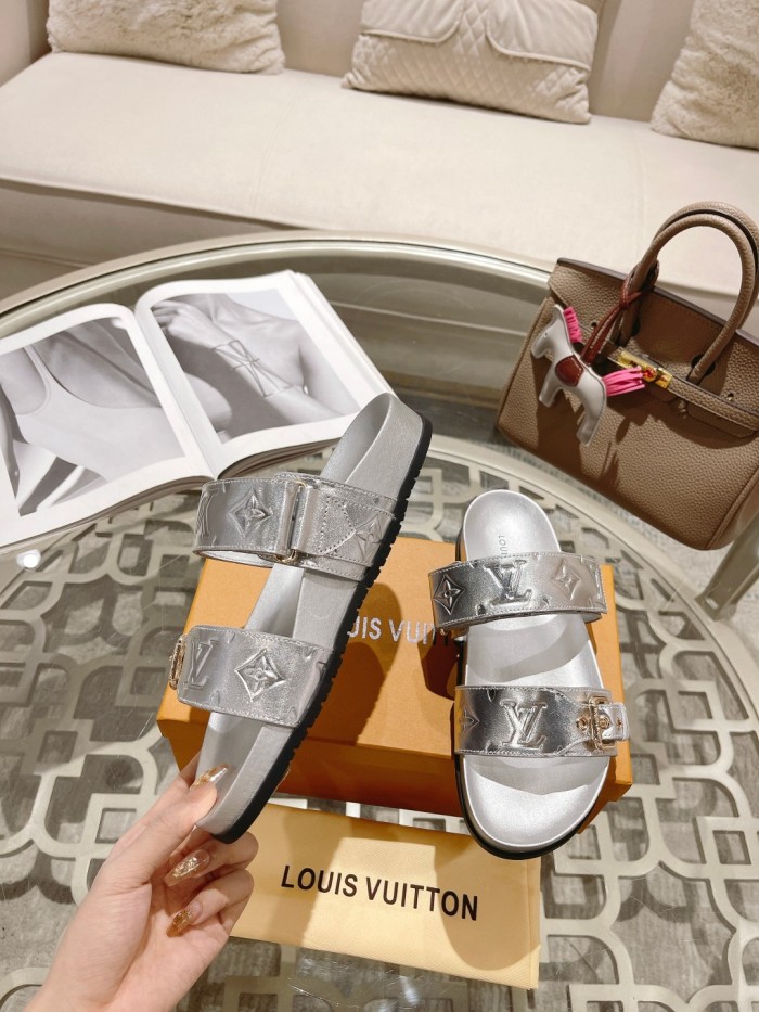 LV shoes 008 XM071