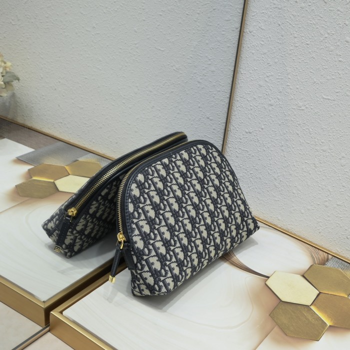 DIOR 30 MONTAIGNE Cosmetic bag LM031 23cm