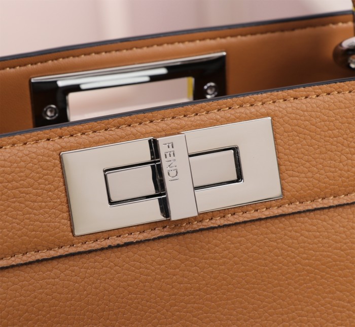 Fendi 66678 Brown LM022 32cm