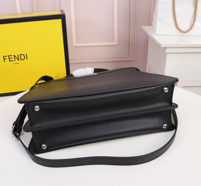 Fendi 66678 Black LM022 32cm