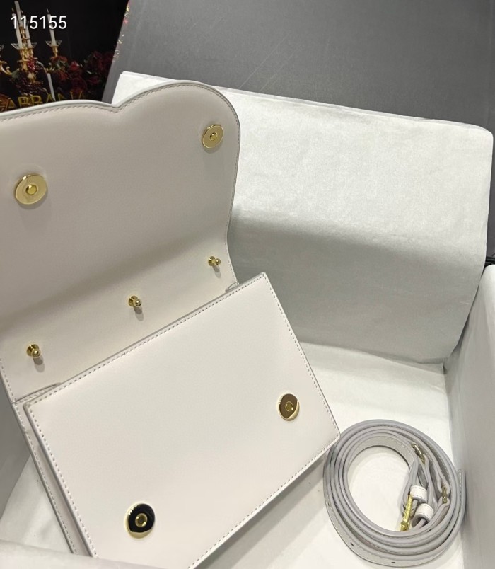D&G 003 White LM022 20cm