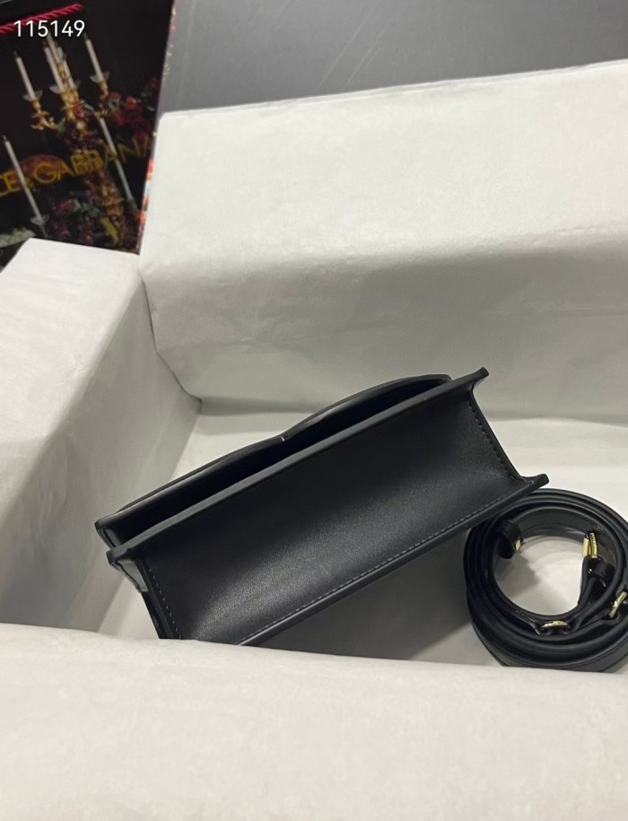 D&G 003 Black LM022 20cm