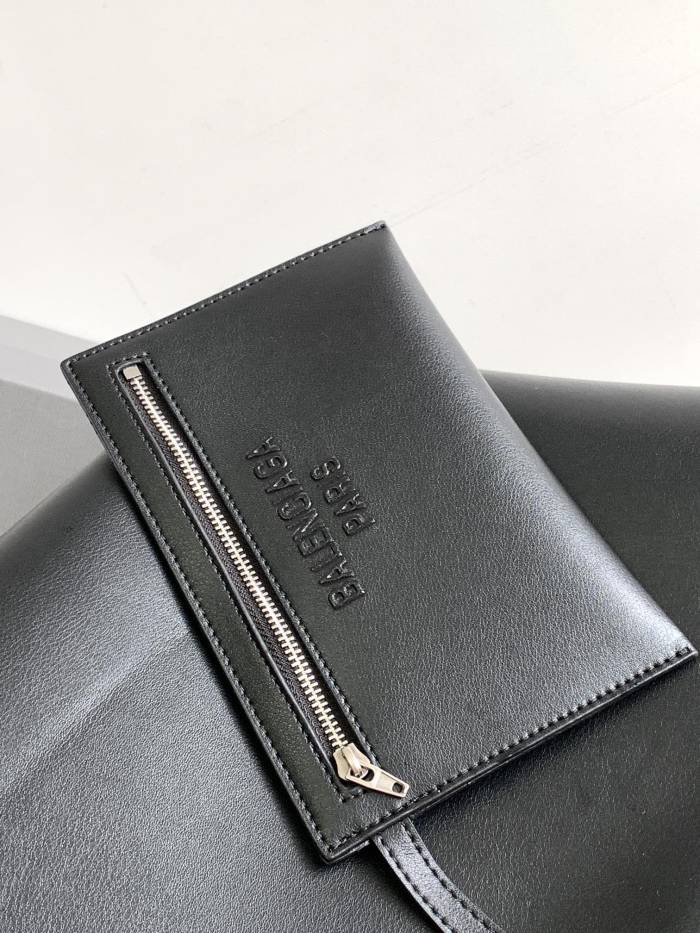 Balenciaga 9008 LM022 36cm