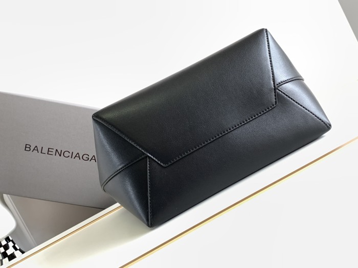 Balenciaga 9008 LM571 24cm