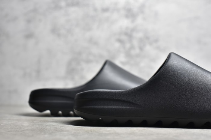 Yeezy Slide