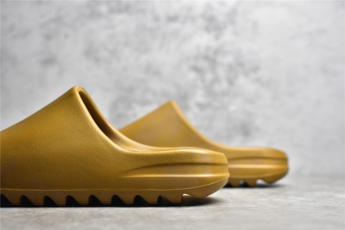 Yeezy Slide